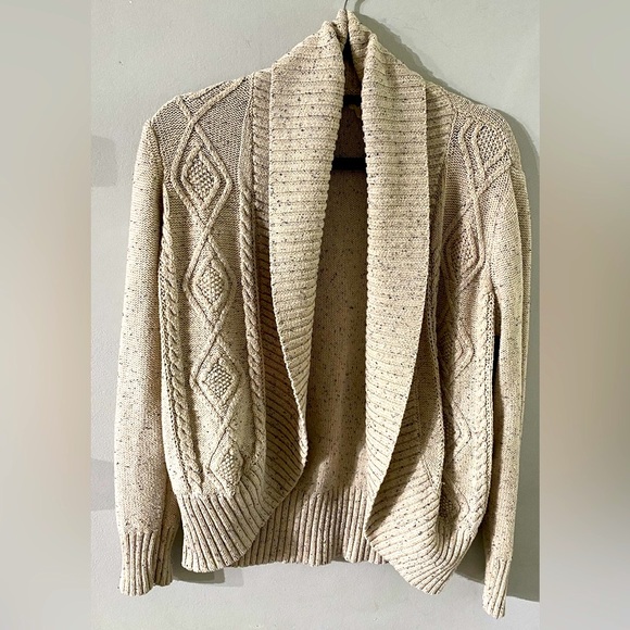 cottage core knitted cardigan - Picture 1 of 3